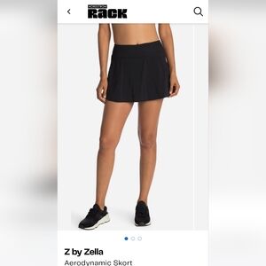 Zella Black Skort-Style Shorts Minimalist Design